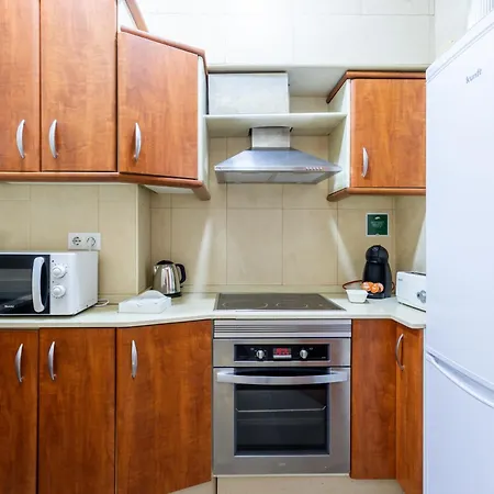 Corralon De Carros By Time * 카디스