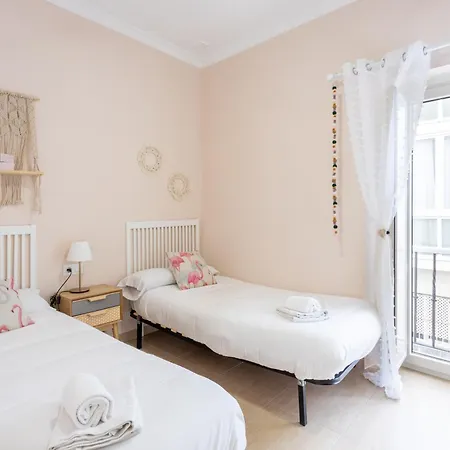 Corralon De Carros By Time 公寓 加的斯