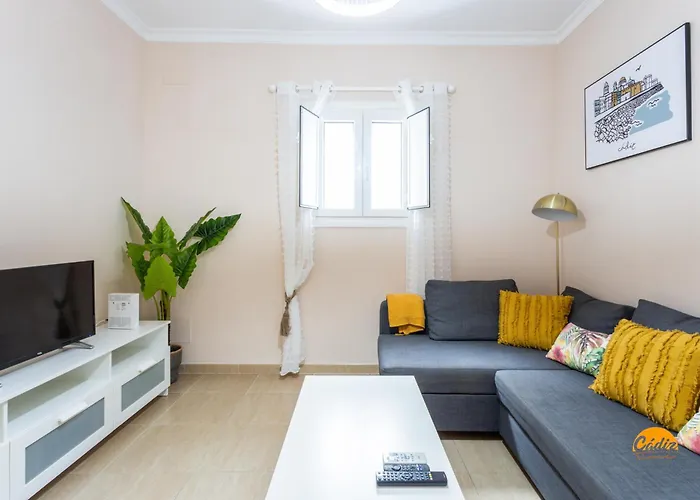 Corralon De Carros By Time Cadice